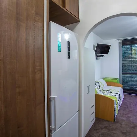 Petrzalka Air-conditioned 24h Check-in * Pozsony