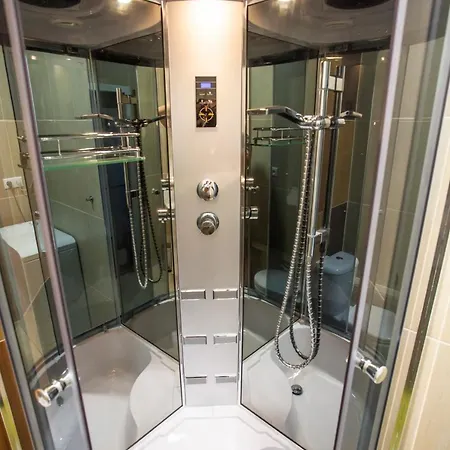 Petrzalka Air-conditioned 24h Check-in Apartmán Bratislava