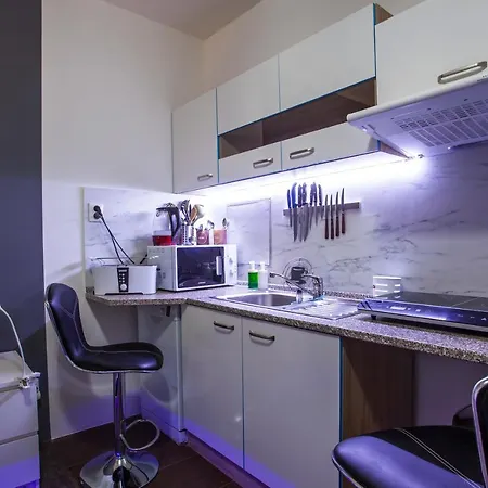 Petrzalka Air-conditioned 24h Check-in Bratislava